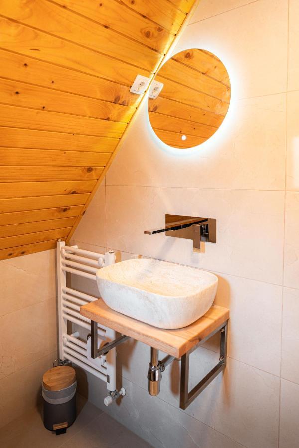 トレンタOrganic Tourist Farm Pri Plajerjuアパートメント エクステリア 写真